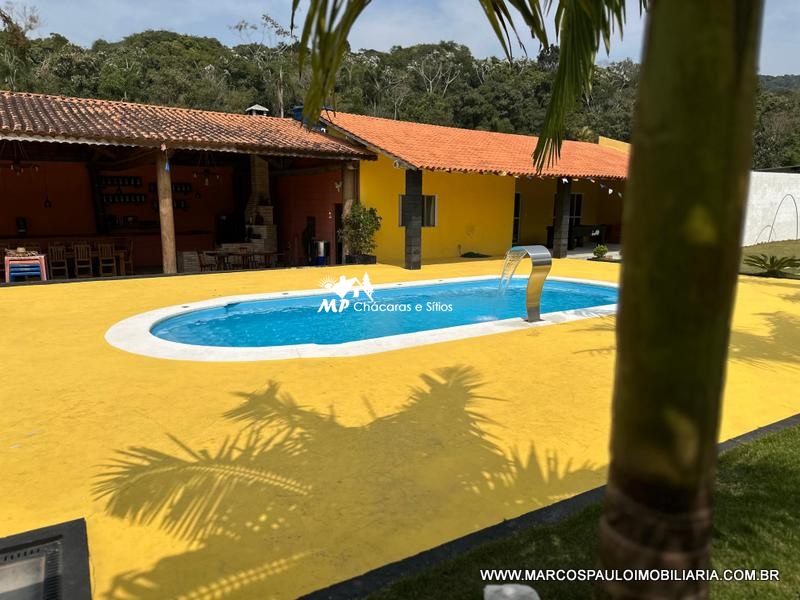 CHÁCARA COMPLETA EM BIRITIBA MIRIM