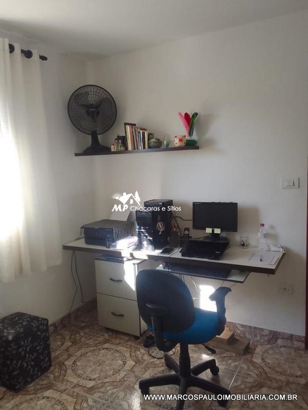 CASA COM COMÉRCIO EM BIRITIBA MIRIM