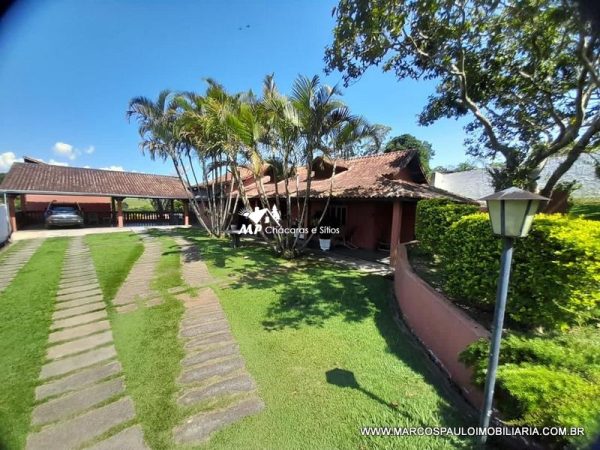 CHÁCARA EXCEPCIONAL COMPLETA!!