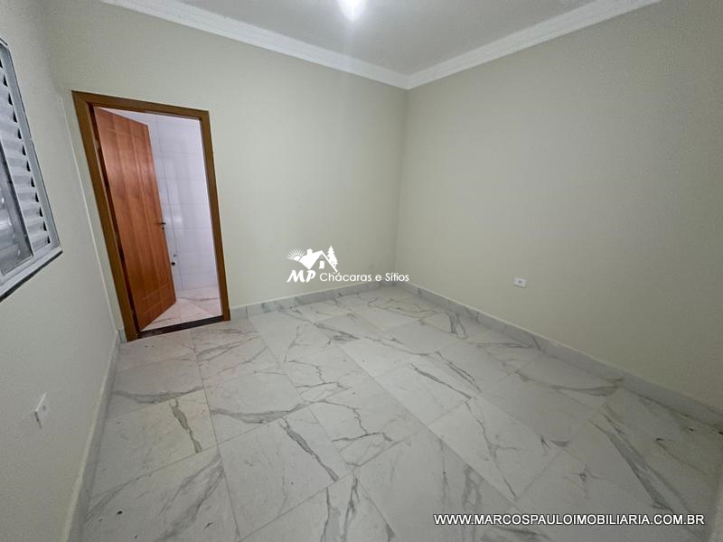 CHÁCARA ESPETACULAR FUNDOS PARA REPRESA