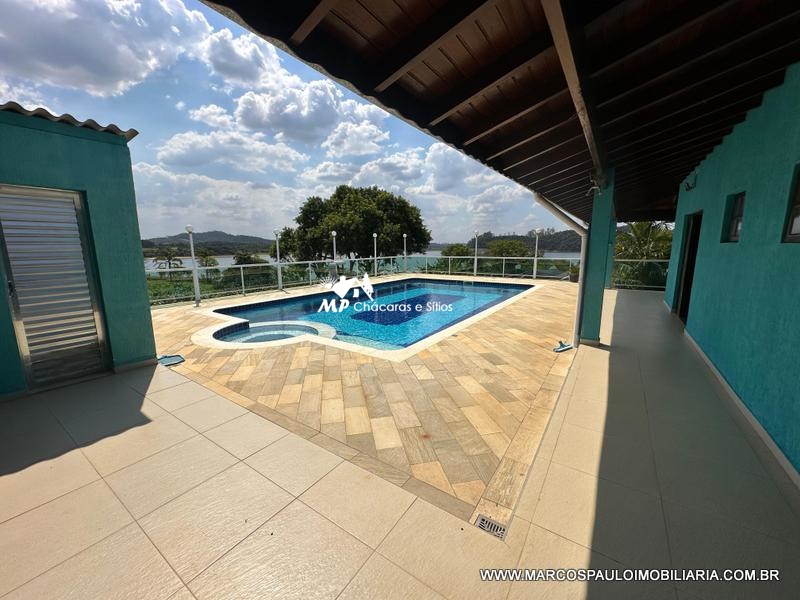 UM PARAÍSO EM MOGI DAS CRUZES