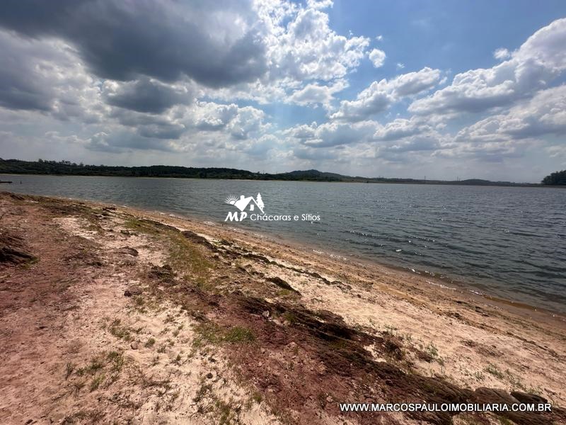 UM PARAÍSO EM MOGI DAS CRUZES