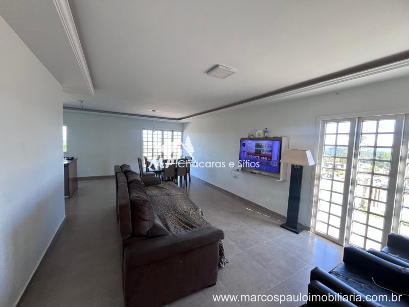 LINDA CHÁCARA EM BIRITIBA MIRIM