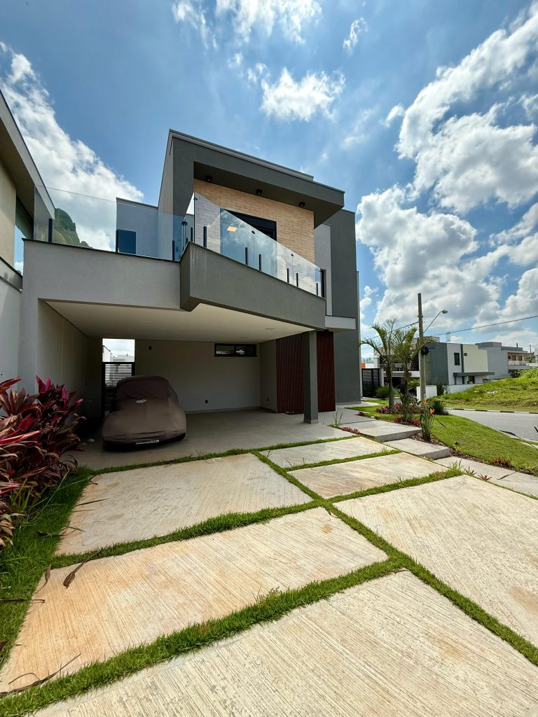 CASA MODERNA COM CONCEITO ABERTO – MOSAICO ESSENCE