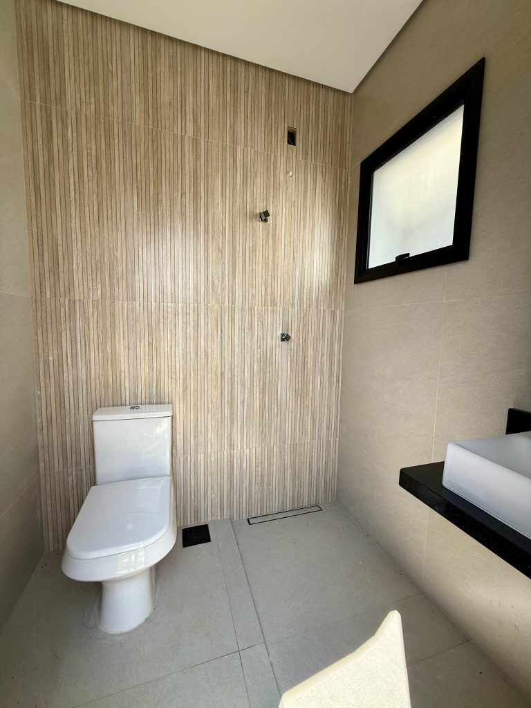 CASA MODERNA COM CONCEITO ABERTO – MOSAICO ESSENCE