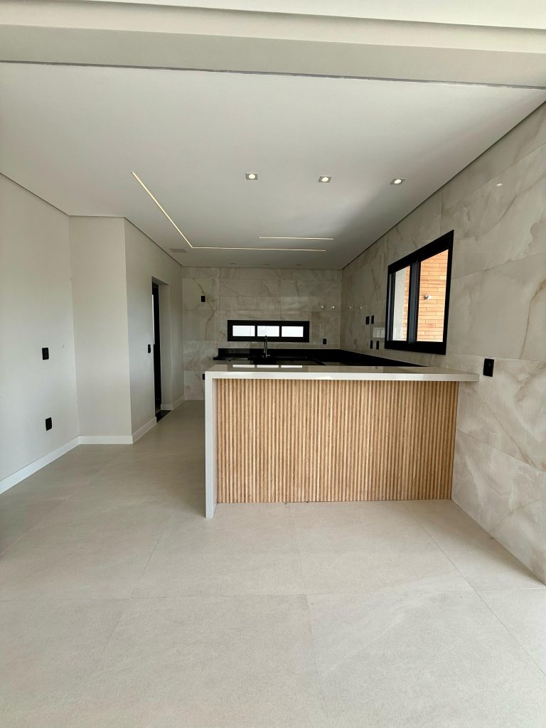 CASA MODERNA COM CONCEITO ABERTO – MOSAICO ESSENCE