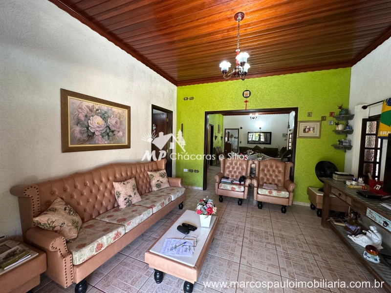 SÍTIO EXCELENTE NA REGIÃO DE BIRITIBA MIRIM