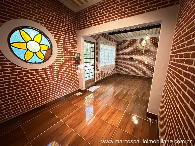 CHÁCARA NA REGIÃO DE MOGI DAS CRUZES