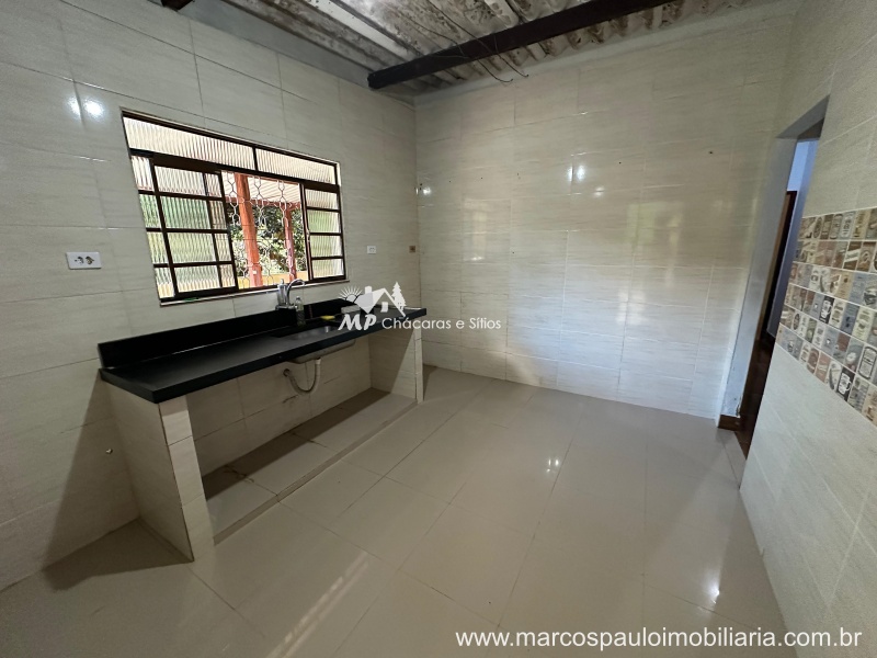 CHÁCARA NA REGIÃO DE MOGI DAS CRUZES