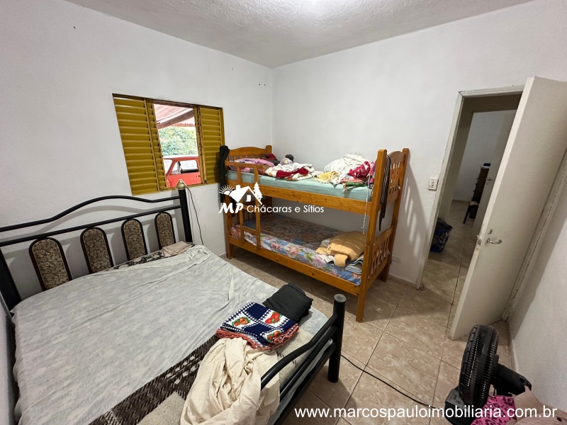 CHÁCARA COM 2 CASAS