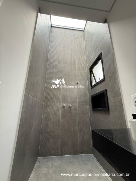 CASA MAGNÍFICA EM CONDOMÍNIO FECHADO – MOGI DAS CRUZES