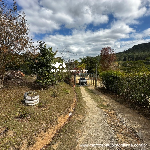 CHÁCARA PRÓXIMO A BIRITIBA MIRIM