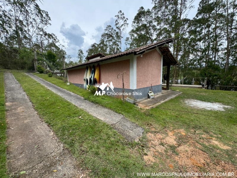 CHÁCARA FUNDOS PARA REPRESA