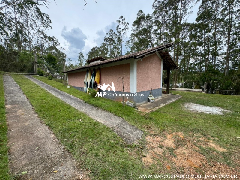 CHÁCARA FUNDOS PARA REPRESA