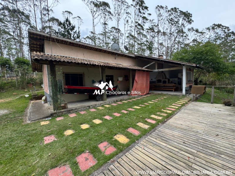 CHÁCARA FUNDOS PARA REPRESA