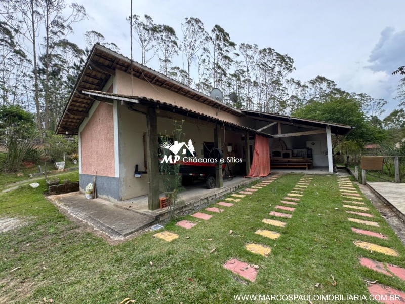 CHÁCARA FUNDOS PARA REPRESA