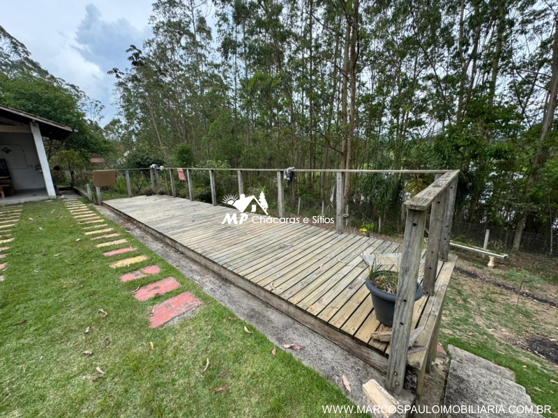 CHÁCARA FUNDOS PARA REPRESA