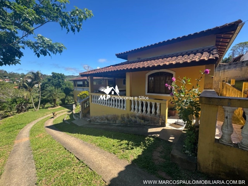 CHÁCARA MARAVILHOSA EM BIRITIBA MIRIM