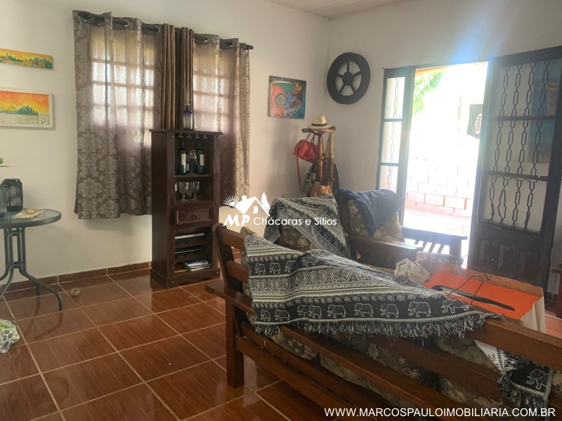 LINDO SÍTIO EM GUARAREMA