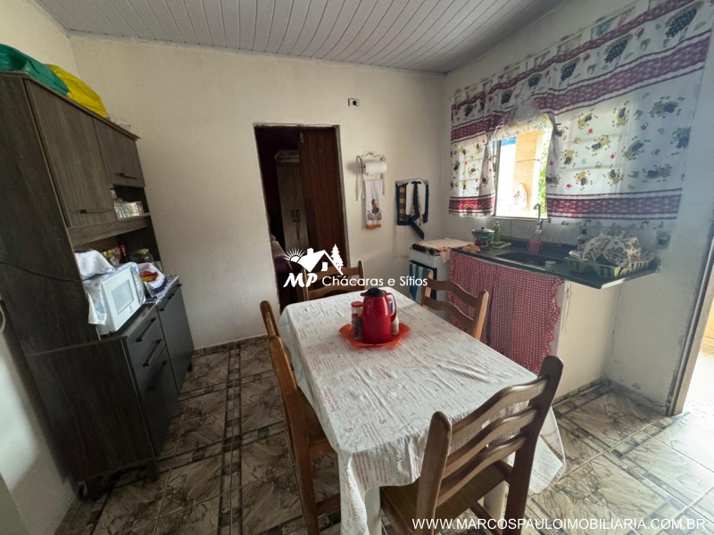 CHÁCARA SIMPLES PARA MORADIA EM BIRITIBA MIRIM