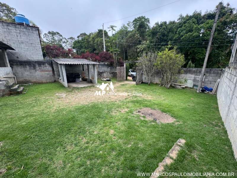 CHÁCARA SIMPLES PARA MORADIA EM BIRITIBA MIRIM