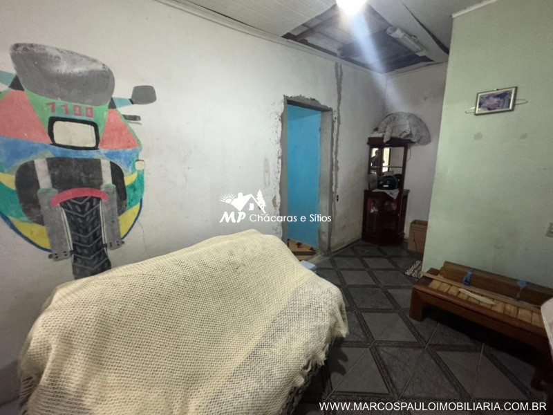 CHÁCARA SIMPLES PARA MORADIA EM BIRITIBA MIRIM