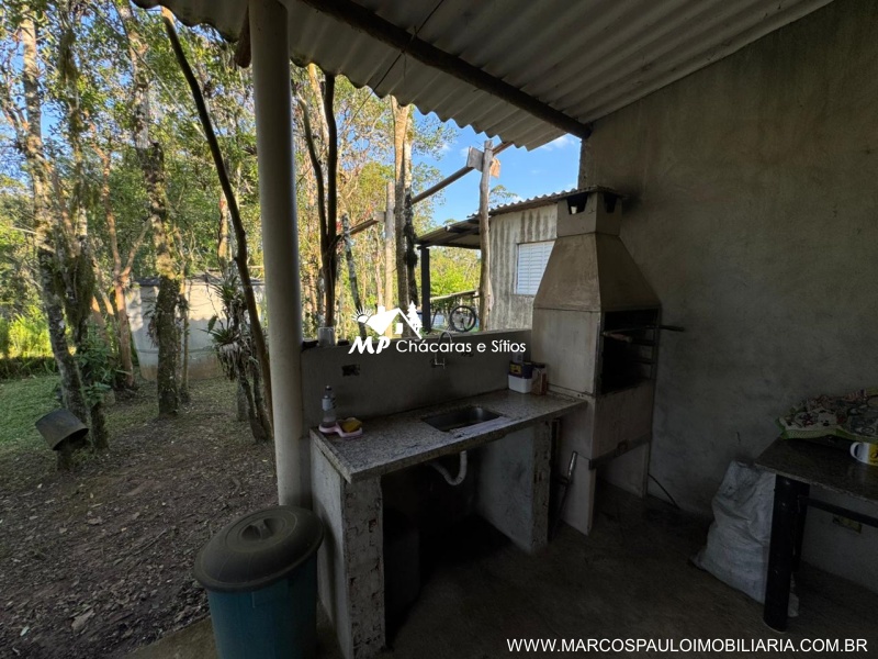 CHÁCARA PARA QUEM BUSCA FAZER RENDA