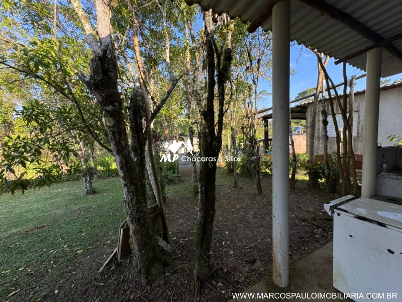 CHÁCARA PARA QUEM BUSCA FAZER RENDA