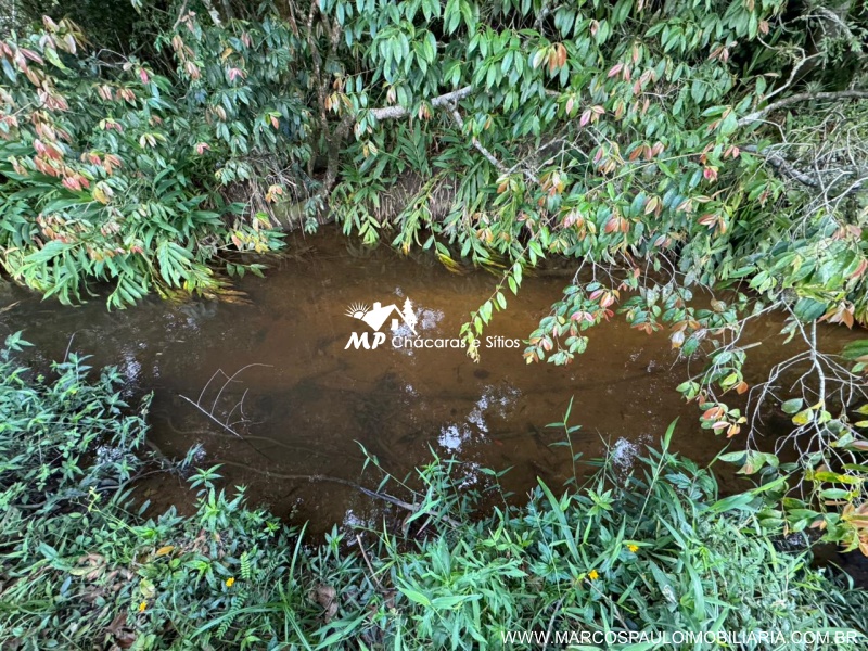 CHÁCARA PLANA COM LAGO GRANDE