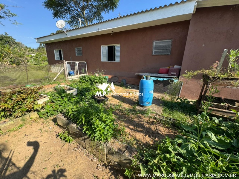 CHÁCARA PÉ NO ASFALTO EM BIRITIBA MIRIM