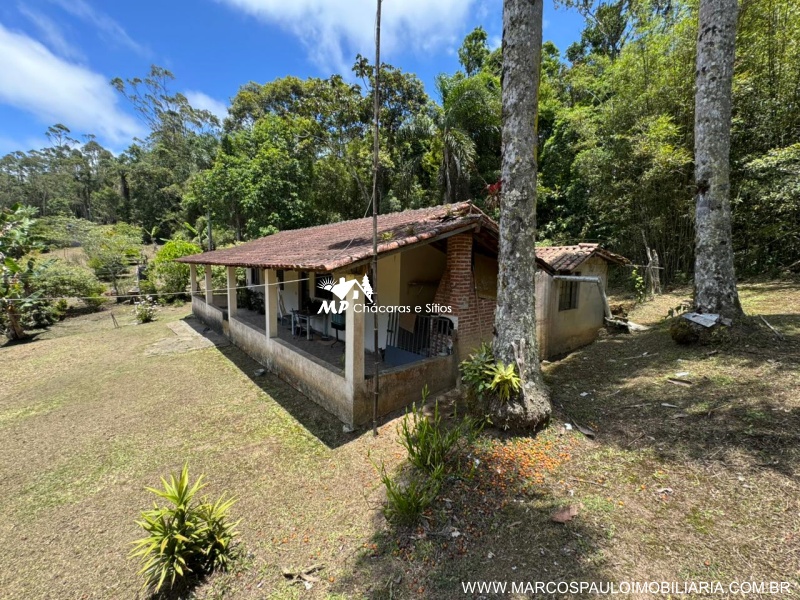 CHÁCARA PARA MORADIA EM BIRITIBA MIRIM