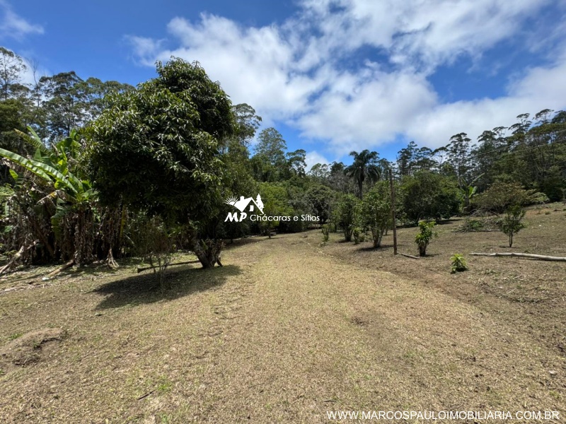 CHÁCARA PARA MORADIA EM BIRITIBA MIRIM