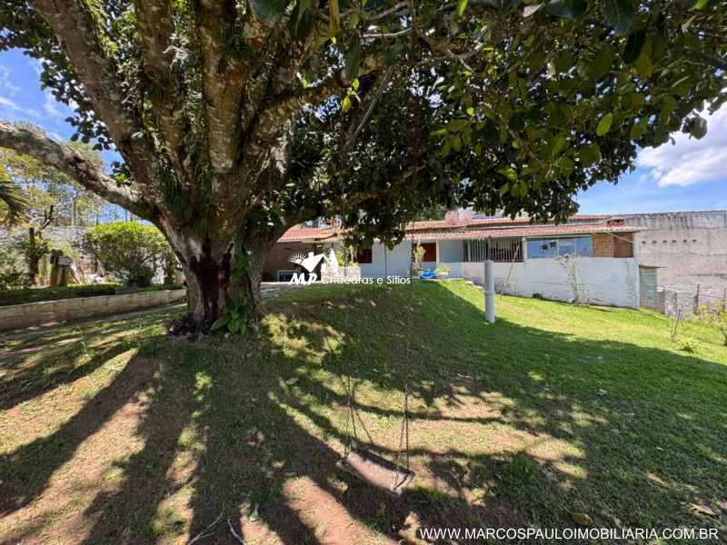 CHÁCARA EM BIRITIBA MIRIM PARA MORADIA OU LAZER PRÓXIMO AO CENTRO DA CIDADE