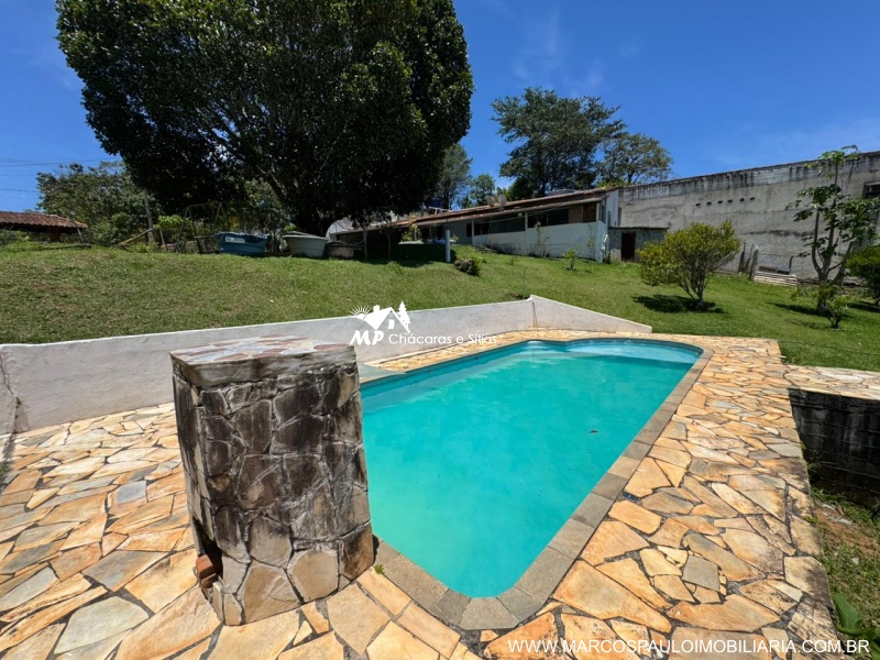 CHÁCARA EM BIRITIBA MIRIM PARA MORADIA OU LAZER PRÓXIMO AO CENTRO DA CIDADE