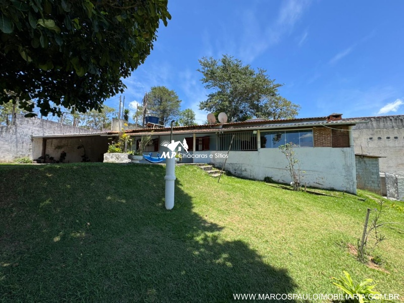 CHÁCARA EM BIRITIBA MIRIM PARA MORADIA OU LAZER PRÓXIMO AO CENTRO DA CIDADE