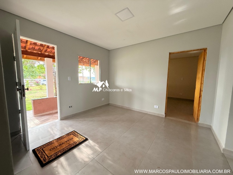 CHÁCARA MARAVILHOSA EM GUARAREMA