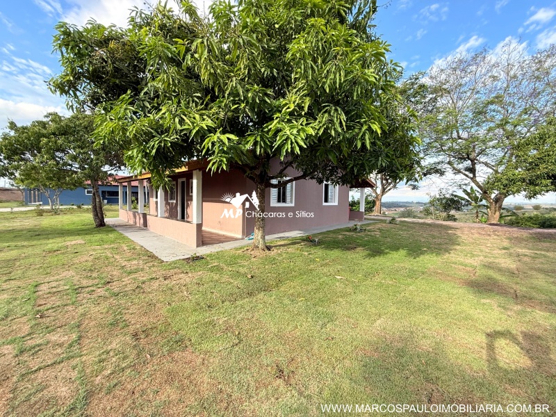 CHÁCARA MARAVILHOSA EM GUARAREMA