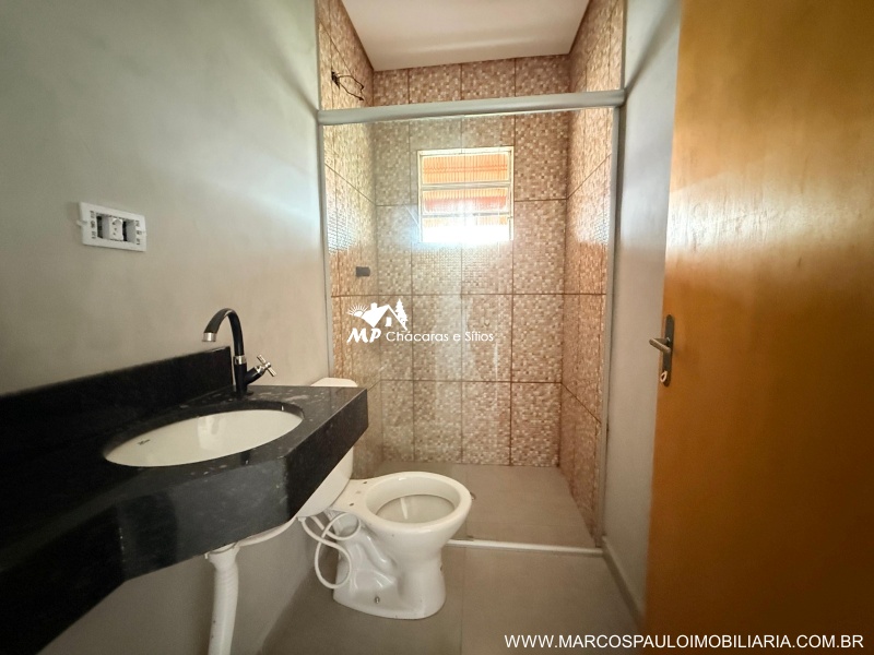 CHÁCARA MARAVILHOSA EM GUARAREMA