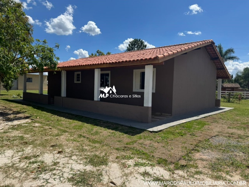 CHÁCARA MARAVILHOSA EM GUARAREMA