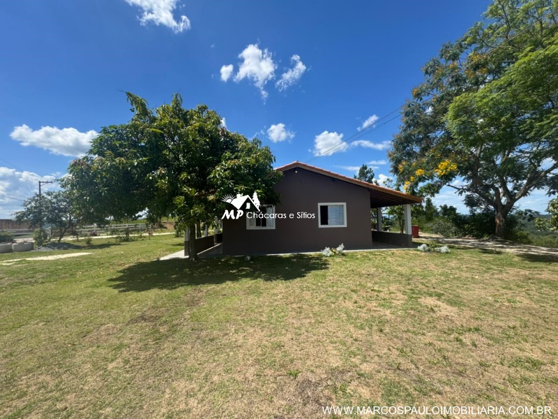 CHÁCARA MARAVILHOSA EM GUARAREMA