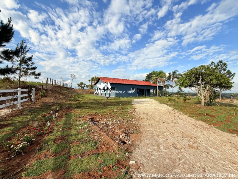 CHÁCARA IDEAL PARA MORADIA EM GUARAREMA