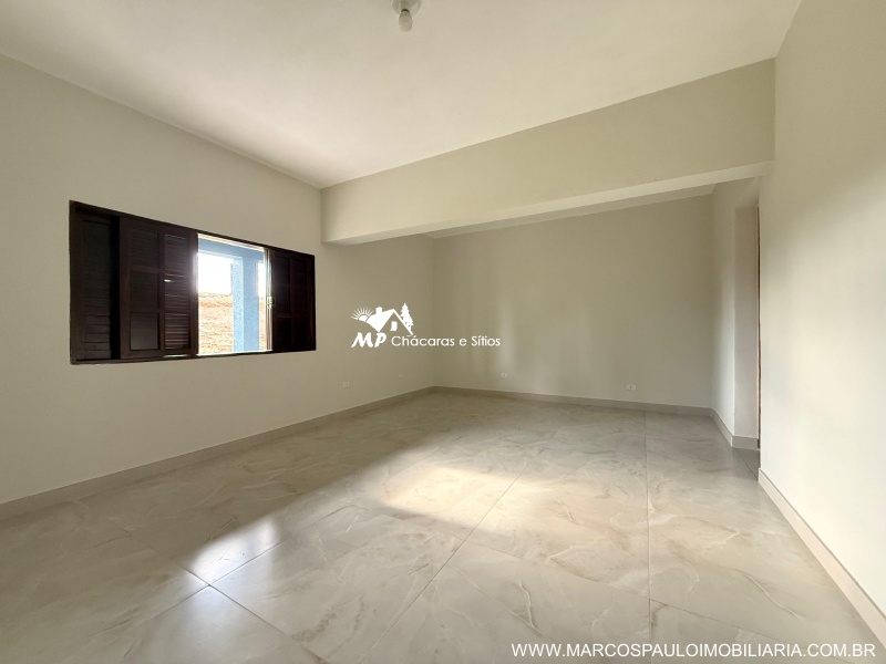 CHÁCARA IDEAL PARA MORADIA EM GUARAREMA