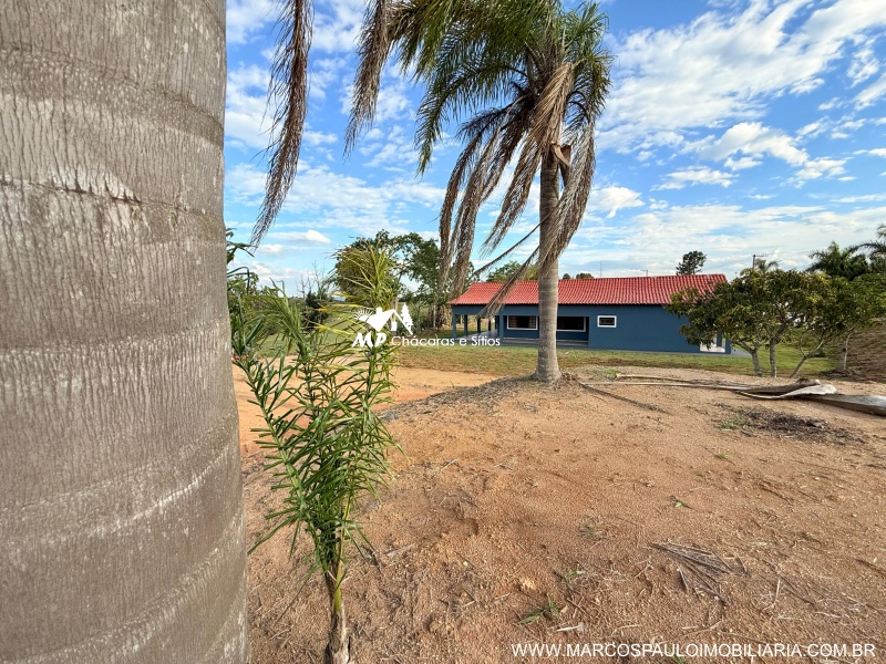 CHÁCARA IDEAL PARA MORADIA EM GUARAREMA