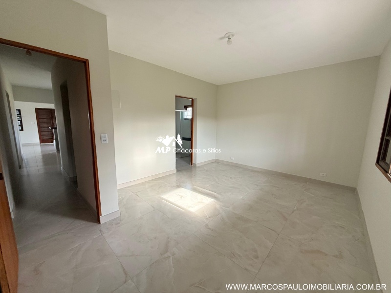 CHÁCARA IDEAL PARA MORADIA EM GUARAREMA