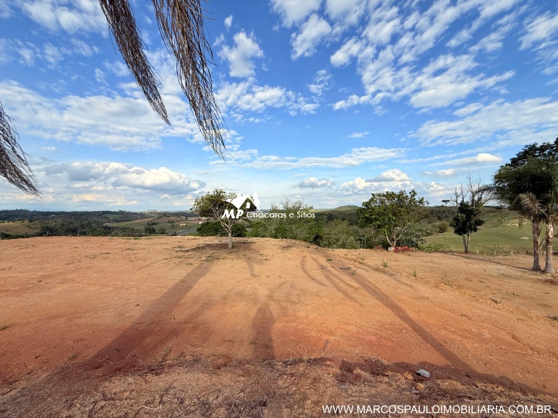 CHÁCARA IDEAL PARA MORADIA EM GUARAREMA