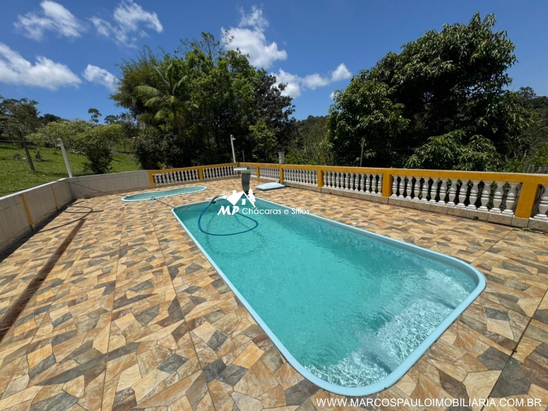 CHÁCARA PÉ NO ASFALTO PERTO DO CENTRO