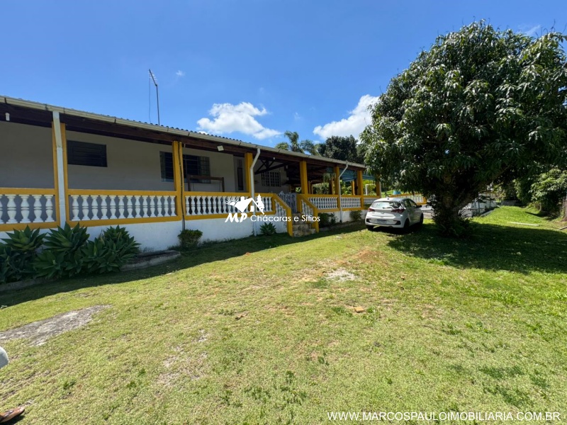 CHÁCARA PÉ NO ASFALTO PERTO DO CENTRO