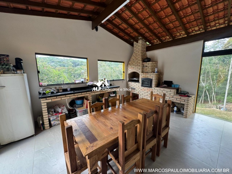 CHÁCARA NOVA PARA MORADIA EM BIRITIBA MIRIM