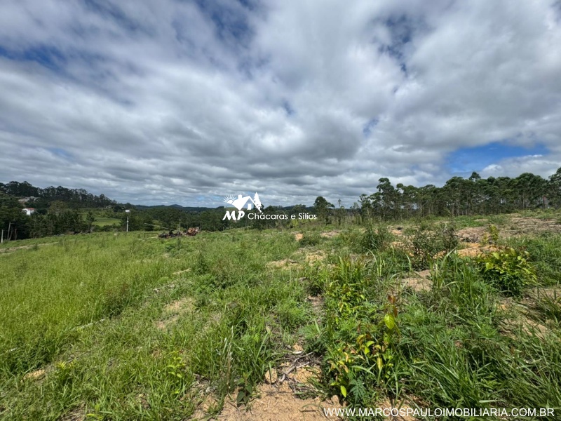 TERRRENO EM SALESÓPOLIS CO ACESSO A REPRESA