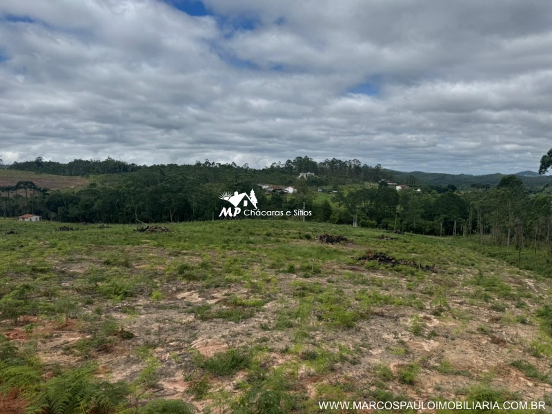 TERRRENO EM SALESÓPOLIS CO ACESSO A REPRESA